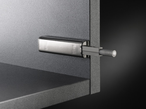 TitusPlus Push latch with Magnet linear 07 2020