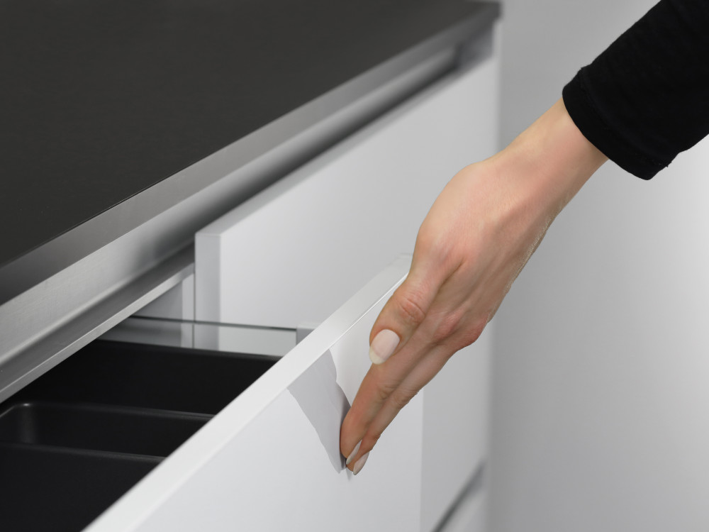 Tekform Slimline drawer closing